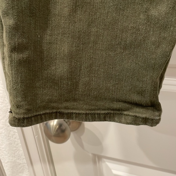 Jordan Craig Legacy Edition Dark Green Shorts Distressed Men’s Size 34 - Picture 10 of 16